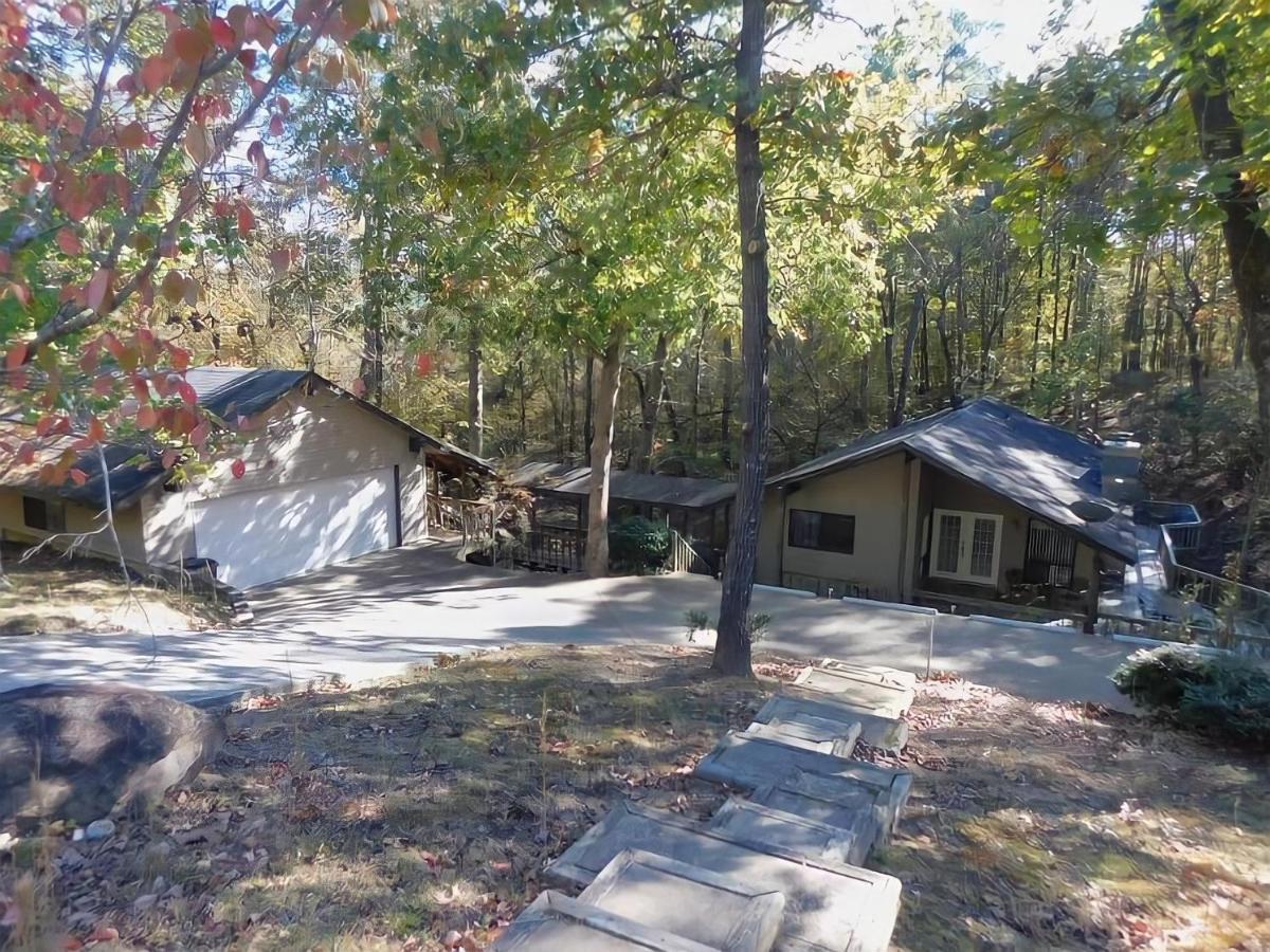 Secluded Home With Mini Waterfall And A Creek In Hot Springs Exteriör bild